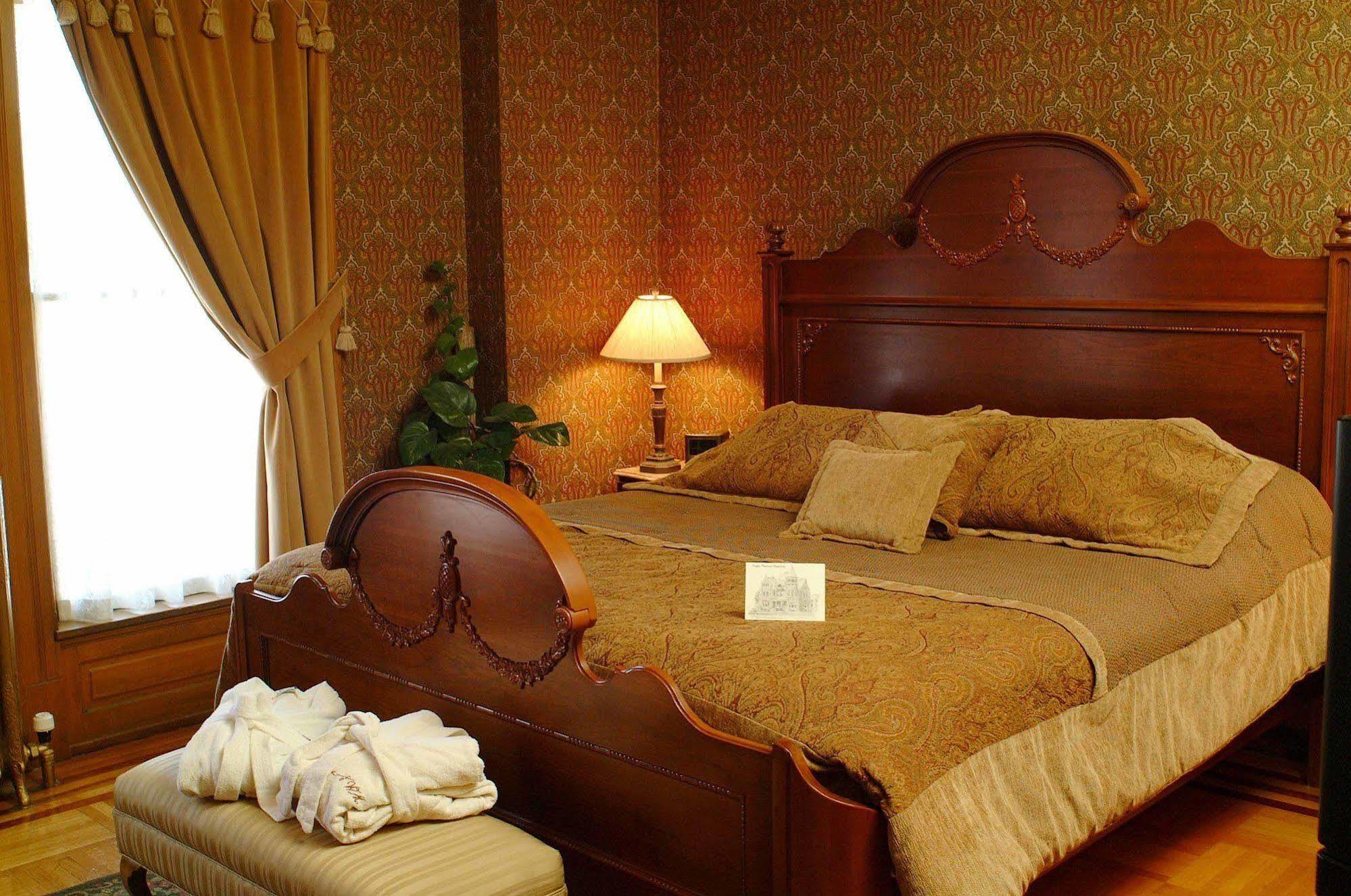 Nagle Warren Mansion B&B Cheyenne Habitación foto